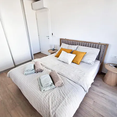 Apartment Tisina